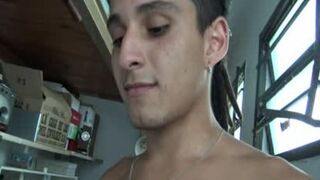 Construction teenager Deep Throats ten-Pounder For supplementary money