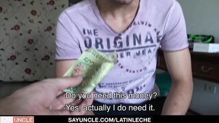 Camerist Barebacks A Real Estate Agent