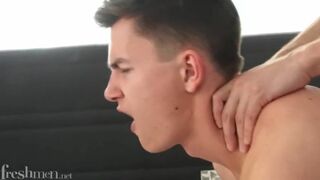 Cock-Squeezing Caboose Pulverized by Massive Knob