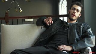 Get to know the Freshest Moneyless Hetero Guy - Ari Nucci from Arkansas