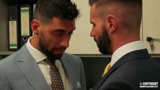 WHEN MY MANAGER DRILL ME ON THE nine TO five