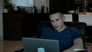 NextDoorRaw Watcher Joins in Couples No Condom!