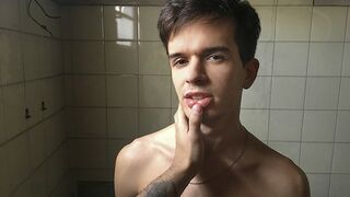 Dangled Brazilian Dude Gets Barebacked