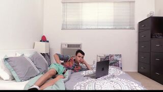 small lad Learns How To humid smash Father