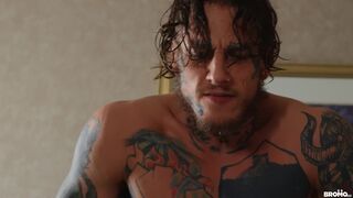 Hotel unprotected - Bo Sinn and Romeo Davis Yankee Hook up