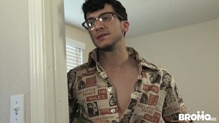 naked Cruising - Wolf tear up