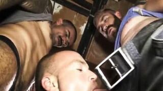 Un Bon E.VidÃ©o Viril !