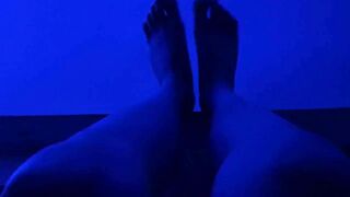 Mis pies en tus sueños