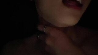 [BL] A jaw-dropping member of society who is said to gobble a finger and gobble it