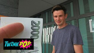 TWINKPOP - He Helps A Lovely Stud Pay For His Parking Ticket For A Pound As Swap
