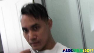 Hetero Chinese Jock Erik Faps His Pulsating Dinky Solo