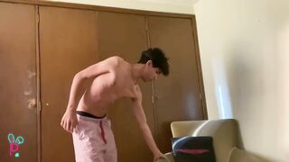 ISAK RECORDS HER BOOTIE LIKE A WHORE AND DRAINS, GINORMOUS PINK CIGAR