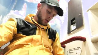 BRIT SCALLY YOUNGSTER JACKING ON PUBLIC INSTRUCT