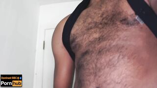 FAT EBONY BONE ties electro-vibro to his trunk and lets out PHAT stream | EDGING FOREARM-JOB