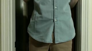 Voluptuous Twink De-Bathrobe and Fap Session