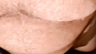 Kinky amateur wrings out the jizm out of his swollen ball nut sack