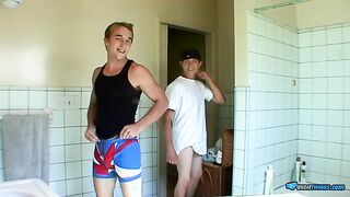 Kelly Cooper And Grant Hiller Wears Different Underpants