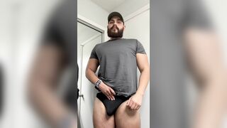 Beefcake Bear Faps off Humungous Penis with Cockring and shoots his stream on the counter