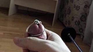 Jizz-Shot through man rod urethral rump-buttplug with boner-head ring (slow movement jizm shot)