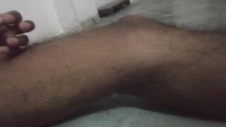 2 Indian homosexual masturbration each other