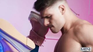 GUYS - Axelle Rose Gets His Lean Culo Porked By Hairy Man Malik Delgaty And Gets His Spunk All Over Him