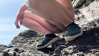 久しぶりに野外射精。釣り人に見られたかも。