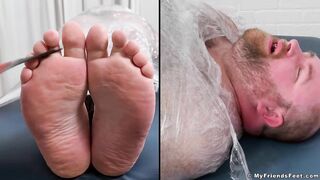 MyFriendsFeet: Tommy Bearhama gets mummified and sniggers with soles kittles