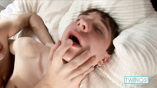 Slim Twunk Mickey D Gargles Kevin A's Fuckpole And Gets Boinked!