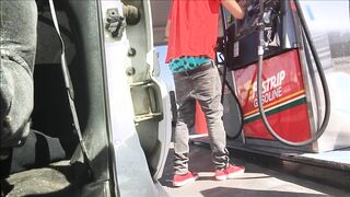 Gas Station Sag - SexySaggerYo