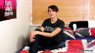 TeachTwinks: Lad Kyle Dickson Faps His Own Pulsating Ginormous Uncircumcised Manmeat