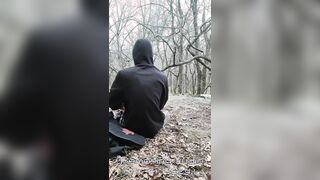 A quickie in the woods~