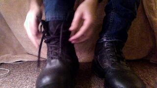 Eliminating my stinkin' Magnum footwear and perspiring no-display socks