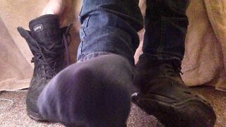 Eliminating my stinkin' Magnum footwear and perspiring no-display socks