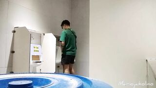 jakol sa cr sa isang mall devotee demand masarap talaga pag risky