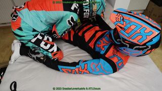 unpacking fox helmet, googles jism, sucky-sucky