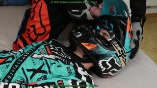 unpacking fox helmet, googles jism, sucky-sucky