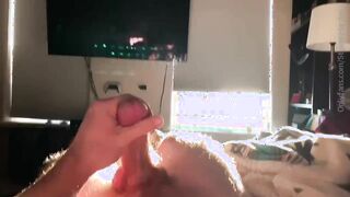 Wooly ginger dude Sunlight evening wank off