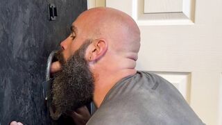 Meaty Ginger Fuckpole Breeds me at Gloryhole
