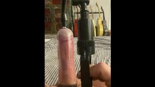 Pipe pumping playtime! It hurts so excellent ^_^