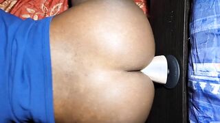 Backing That Bootie Up