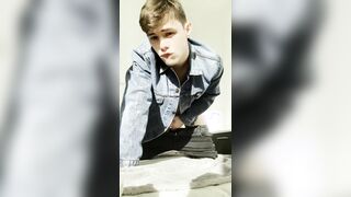 eighteen year aged extreme ultra-ultra-cute guy films himself being a mega-bitch (CUMING, NAILING, INHALING) WEEET