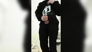Youngster dryly faps off in the medical center