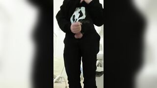 Youngster dryly faps off in the medical center