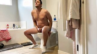 Watch Me Cum On The Floor While I Have A Fake-trunk Up My Bum