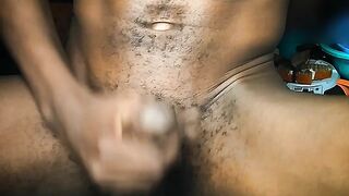 AFRICAN DINKY MASTURBATING OFF