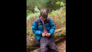 Twunk Woods Masturbate