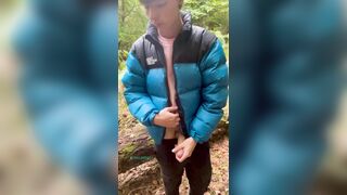 Twunk Woods Masturbate