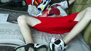 Twunk man wanks off in the morning in MXHelmet and sneakers