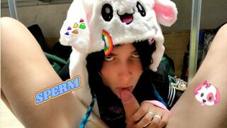 Lille passiv femboy gav far et sødt oral pleasure