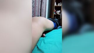 Spunk with arms-free-for-all
